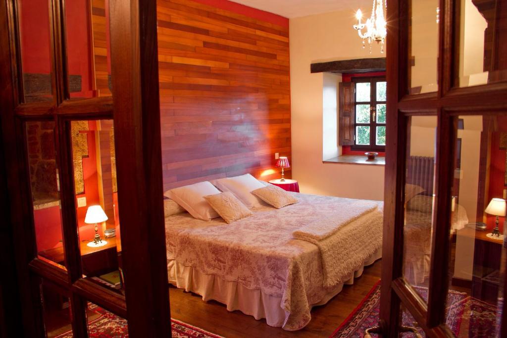 Hotel Casona De San Pantaleón de Aras Extérieur photo