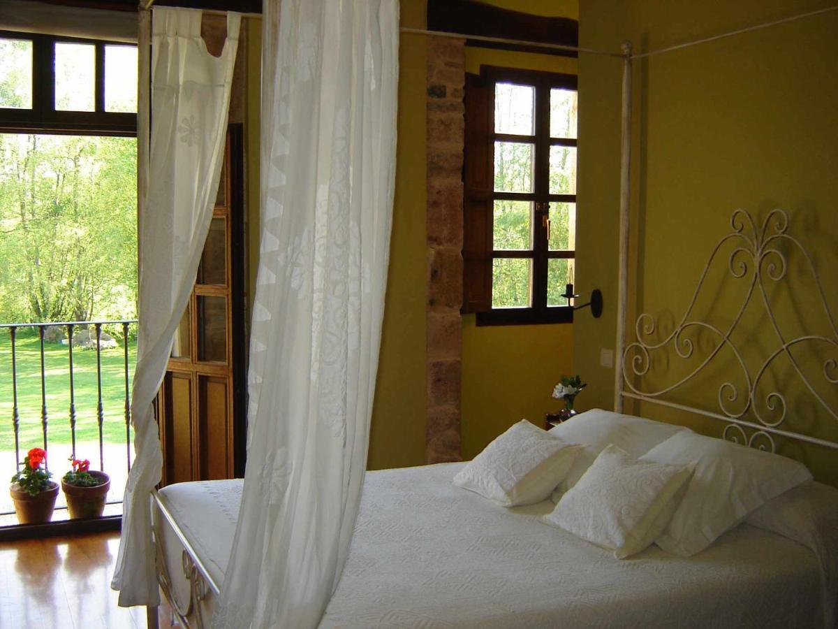 Hotel Casona De San Pantaleón de Aras Extérieur photo